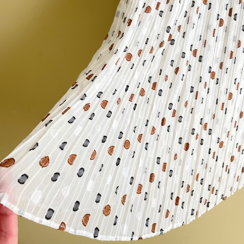 Anthro Current Air Pleated Women Medium Dress Smoked Waist Cottage Clip Dot - Picture 7 of 14